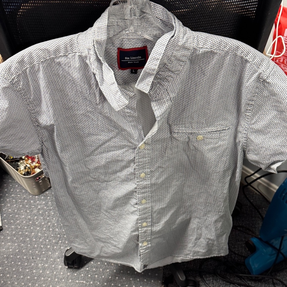 Six Lincoln short sleeve button down L // 030803